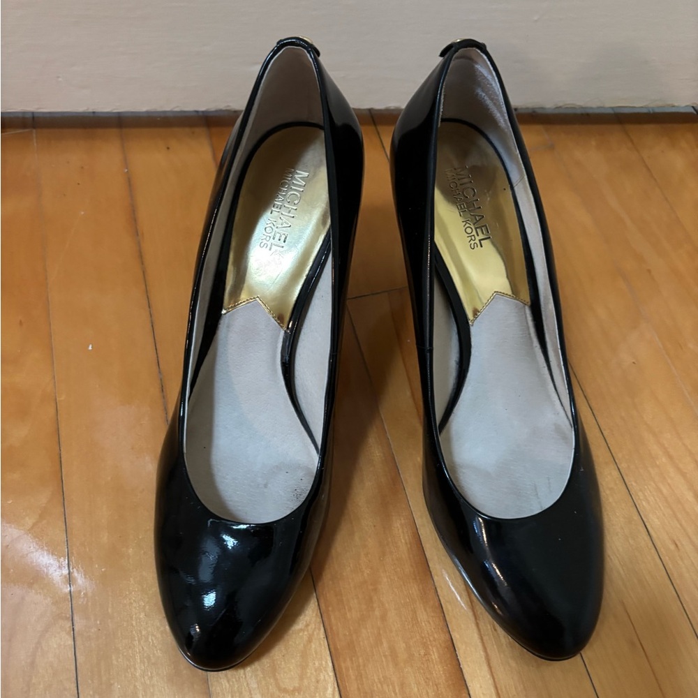 Michael Kors Black Patent Leather Heels